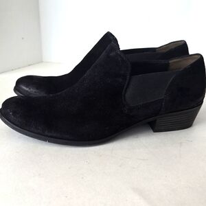 Paul Green black suede booties